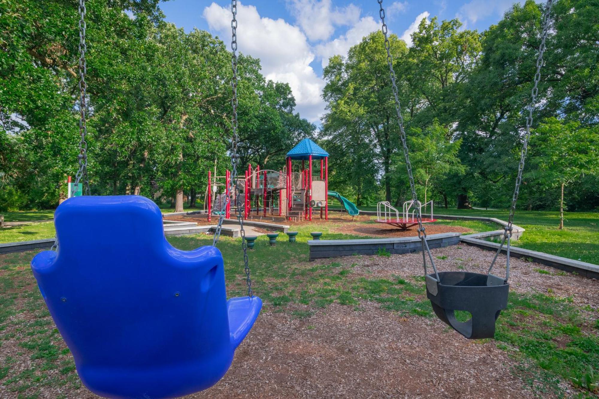Willa Northside Famlynest Lincoln Sq 4Br 2Ba 2P Rare Find Chicago Zewnętrze zdjęcie
